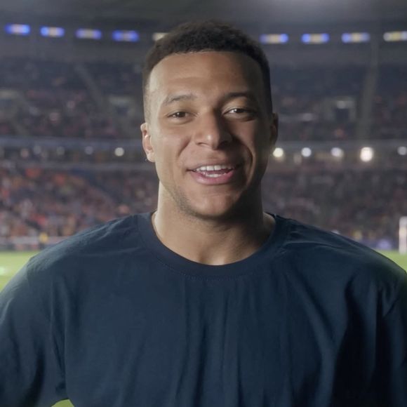 Ensemble, ils lancent le programme « ibis unlocked » dans plusieurs pays dès 2026.

Los Angeles, Californie  Les superstars du football Messi, Haaland, Mbappé et Kane se joignent à Shakira pour le clip officiel de la Coupe du monde. Les icônes mondiales de la musique Shakira et Burna Boy ont officiellement dévoilé le clip de leur nouvelle collaboration, « Dai Dai ».