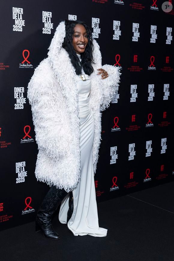 Ebony Cham au photocall du 22ème dîner de la mode pour le Sidaction à Paris le 30 janvier 2025.
© Olivier Borde / Bestimage