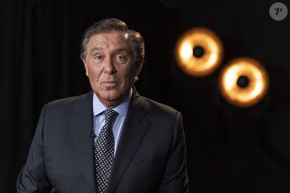 Jean-Pierre Foucault - Backstage de l'enregistrement de l'émission "La Chanson secrète 4", qui sera diffusée le 4 janvier 2020 sur TF1, à Paris. Le 17 décembre 2019 © Gaffiot-Perusseau / Bestimage