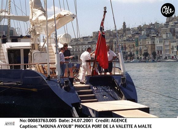 « Mouna Ayoub à bord du Phocea, au large du port de La Valette, à Malte. Photo : Agence / Bestimage. »