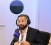 "A mon avis, l'enfant va être heureux, l'héritier. L'héritier qui va arriver bientôt va être heureux", a lâché Cyril Hanouna.
Exclusif - Cyril Hanouna sur le plateau de de l’émission « On Marche Sur La Tête » présentée par C.Hanouna et diffusée en direct sur Europe 1 à Paris le 29 avril 2025.
© Jack Tribeca/Bestimage
