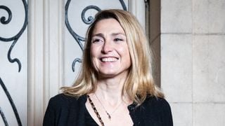 Dans le Gers, le château des parents de Julie Gayet ouvre au public, une belle bâtisse du XVIIe siècle classée monument historique