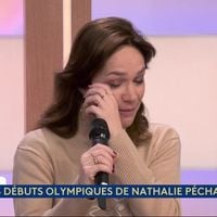 Nathalie Péchalat, la mère des filles de Jean Dujardin, perd ses moyens en direct : "Il s'est passé tellement de choses"