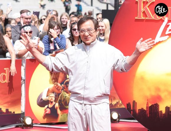 Jackie Chan assiste à l’avant-première mondiale du film Karate Kid: Legends, organisée à New York, aux États-Unis, le 27 mai 2025.

© Photo Press Service / Bestimage