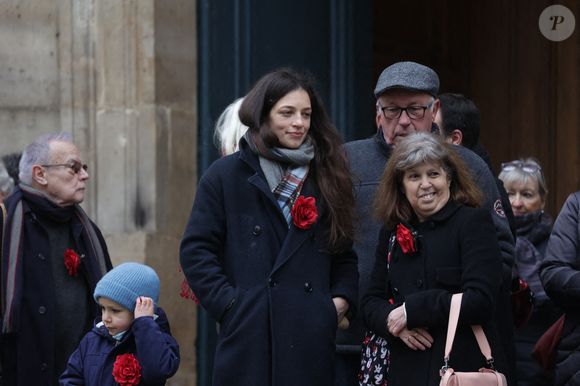 Gabriele Laborde arrivant à la cérémonie d'enterrement de Catherine Laborde à l'église Saint-Roch à Paris, France, le 6 février 2025. L'emblématique présentatrice météo de TF1 est décédée le 28 janvier 2025 à l'âge de 73 ans, des suites d'une démence à corps de Lewy, une maladie neurodégénérative dont Catherine Laborde souffrait depuis 2014. Photo by Nasser Berzane/ABACAPRESS.COM