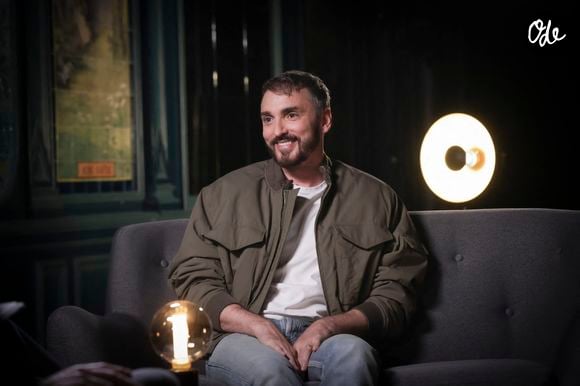 Pour se l'acheter, il a vendu celle qu'il avait en France

Christophe Willem - Enregistrement de l'émission "OlympiaScope", présentée par B.Montiel et diffusée le 30 mai sur Olympia TV, avant le concert de Christophe Willem à l'Olympia, une chaîne du groupe Canal+ et en replay sur myCANAL. Le 29 mai 2024 © Jack Tribeca / Bestimage