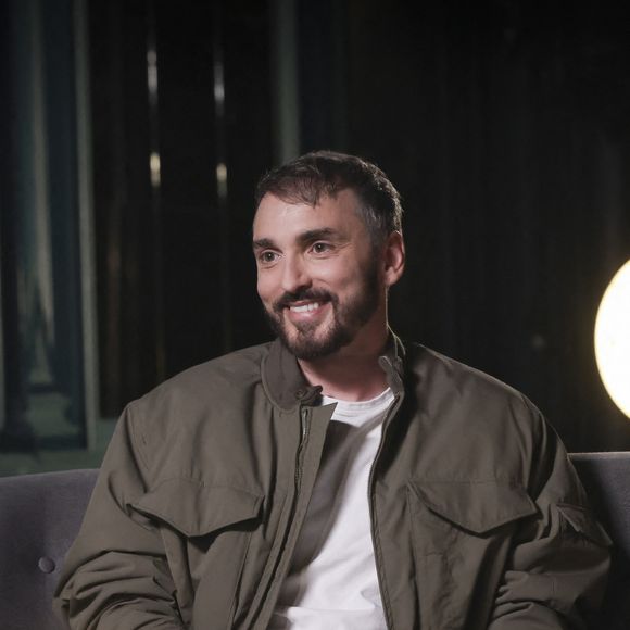 Pour se l'acheter, il a vendu celle qu'il avait en France

Christophe Willem - Enregistrement de l'émission "OlympiaScope", présentée par B.Montiel et diffusée le 30 mai sur Olympia TV, avant le concert de Christophe Willem à l'Olympia, une chaîne du groupe Canal+ et en replay sur myCANAL. Le 29 mai 2024 © Jack Tribeca / Bestimage