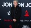 Après environ 1 h 30 de spectacle dans la mythique salle du Madison Square Garden, le chanteur de 64 ans a annoncé qu'il ne pourrait pas poursuivre la représentation

Jon Bon Jovi - Photocall du 2024 MusiCares person Of The Year qui honore Jon Bon Jovi au Convention Center de Los Angeles le 2 février 2024 @Backgrid USA / Bestimage