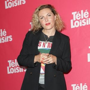 Avec ce projet, Anne-Élisabeth souhaite que les mères soient enfin laissées en paix, sans injonctions ni jugements permanents.

Anne-Élisabeth Blateau - Photocall de la soirée "Télé Loisirs Awards 2024" aux Jardins du Pont-Neuf à Paris le 23 septembre 2024.  COADIC GUIREC / BESTIMAGE