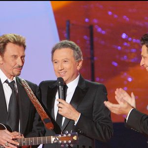 Archives - Laurent Gerra, Michel Drucker et Johnny Hallyday - Emission "Tenue de soirée" à Nantes.
DANIEL ANGELI / BESTIMAGE