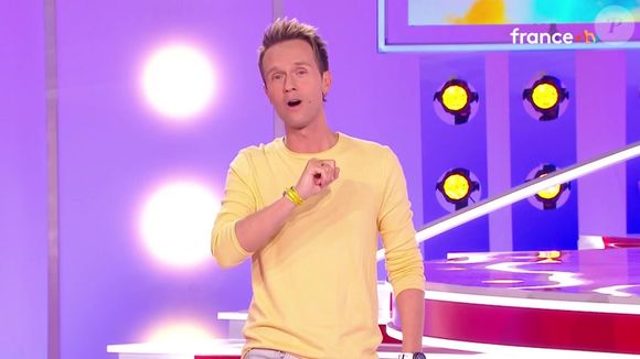 Cyril Féraud pris d'émotion sur le plateau de "Tout le monde veut prendre sa place" le jour de la fête des Pères !