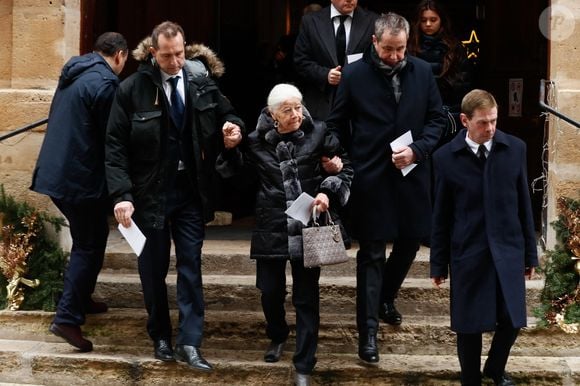 Exclusif - Nicole Pompidou, la veuve du défunt - Obsèques d'Alain Pompidou en l'église Saint-Louis-en-l'Île à Paris, le 18 décembre 2024. 
© Christophe Clovis / Bestimage