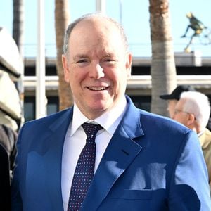 Le prince Albert II de Monaco, sa femme la princesse Charlene et Camille Gottlieb ont remis les traditionnels colis de Noël aux aînés monégasques dans la meeting room du Yacht Club de Monaco dans le cadre de festivités de fin d'année de la Principauté de Monaco. © Bruno Bebert/Pool Monaco/Bestimage