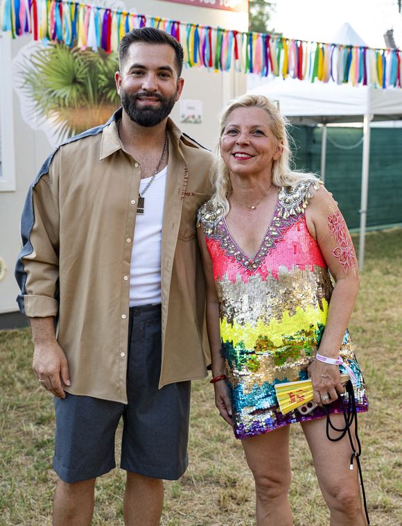 Kendji Girac en concert lors du festival de musique du Printemps de Perouges au Chateau de Saint-Maurice-de-Remens le 29 juin 2025. © Sandrine Thesillat / PsNewZ / Bestimage