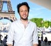 Vianney est resté cloîtré dans cette cabane pour trouver l'inspiration.

Vianney dans la tente VIP lors du Longines Paris Eiffel Jumping au pied de la Tour Eiffel sur le Champ-de-Mars à Paris, France, le 21 juin 2025.

© Perusseau-Veeren/Bestimage