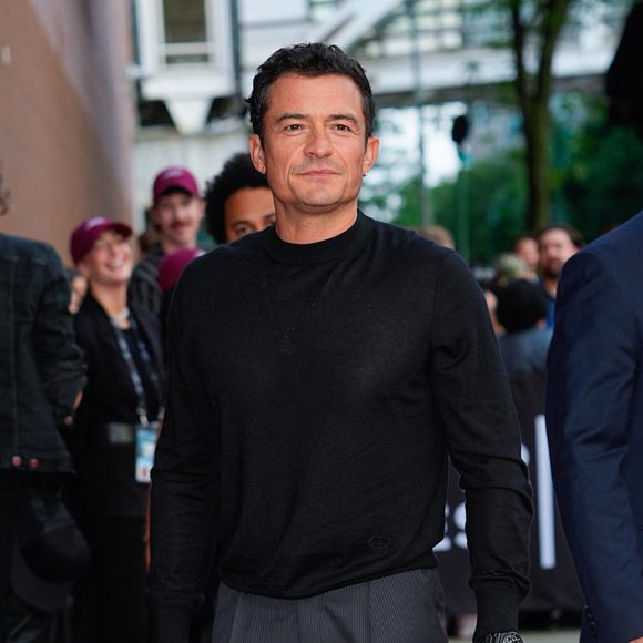 De plus, Orlando Bloom devrait se rendre seul au mariage de Jeff Bezos et Lauren Sanchez à Venise

Orlando Bloom le 10 juin 2025 à New York.
Crédit : STARMAX / BESTIMAGE