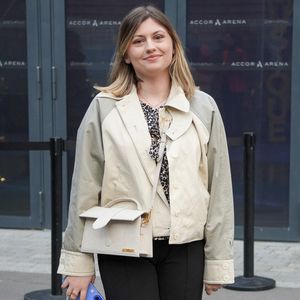 Exclusif - Marine (Star Academy) arrive au concert de Sabrina Carpenter au palais omnisports Accor Arena à Paris, France, le 16 mars 2025. © Jack Bussat/Bestimage