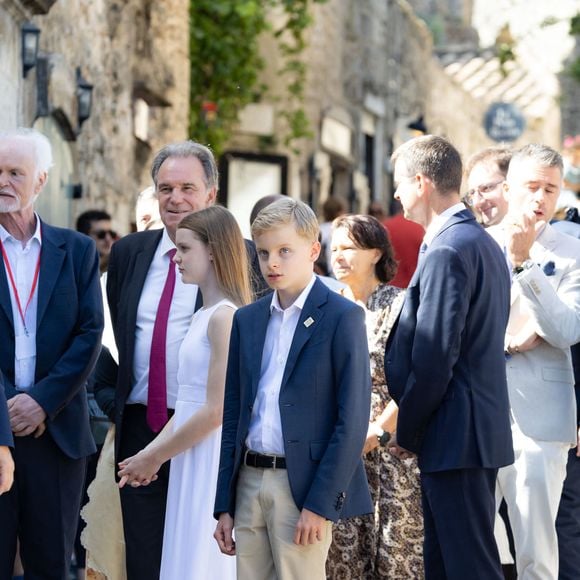 No Tabloïds - Le prince Albert II de Monaco, la princesse Charlène de Monaco, le prince Jacques de Monaco, marquis des Baux et la princesse Gabriella de Monaco lors de leur visite officielle aux Baux-de-Provence, France, le 5 septembre 2026. © OLivier Huitel/Pool MOnaco/Bestimage # No Tabloids - No MailOnline - Prince Albert II of Monaco, Princess Charlene, of Monaco, Prince Jacques of Monaco, Marquis of Baux and Princess Gabriella of Monaco during their official visit to Les Baux-de-Provence, on September 5, 2026, | 00768534