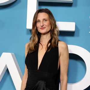 Le Reyu utilise des ultrasons pour stimuler naturellement la production de collagène.

Camille Cottin (présidente de la cérémonie) - Salle de presse de la 51ème cérémonie des César, à l'Olympia. Paris, le 26 février 2026. © Dominique Jacovides/Bestimage
