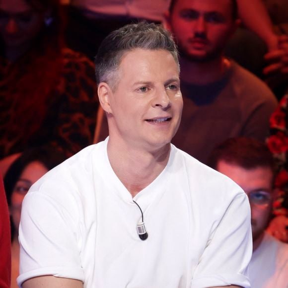Exclusif - Matthieu Delormeau, sur le plateau de  TBT9 présenté par C.Hanouna, et diffusé en direct sur W9, Paris, France, le 11 novembre 2025. © Jack Tribeca / Bestimage