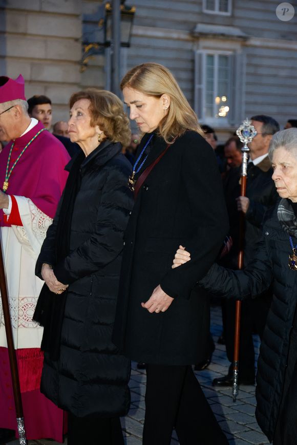 La princesse Cristina d'Espagne, la reine Sofia et sa sœur, Irene de Grèce, assistent à la procession du Christ des Halberdiers à Madrid, Espagne, le 30 mars 2024. Photo par EuropaPress/Bestimage