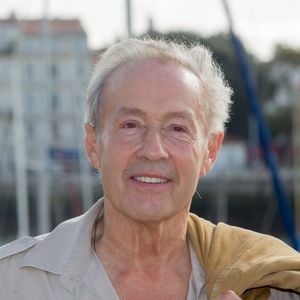 Il souffle sa 83ᵉ bougie ce mercredi 29 octobre 2025.
Photocall Gérard Klein pendant le 17ème festival de fiction TV de La Rochelle.Christophe Clovis / Bestimage