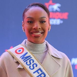 Angelique Angarni Filopon, Miss France 2025 présente à l Hippodrome Paris Vincennes pour remettre au vainqueur le Prix de France, Vincennes, France, le 26 janvier 2025.
26/01/2025-Paris, FRANCE.