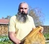 Pour l’inauguration, ce mercredi 21 octobre, faux-filet, saucisse, burgers, frites et salade étaient servis à volonté.

Sébastien Chabal est parrain de la 7ème édition de la fête de la patate à Soucieu-en-Jarrest le 13 septembre 2026. © Romain Doucelin/Bestimage