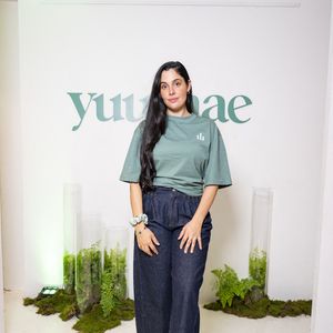 Exclusif - Coralie Porrovecchio lors du lancement de sa gamme de soins cheveux "Yuumae", à Paris, le 6 décembre 2025.
© Pierre Perusseau/Bestimage