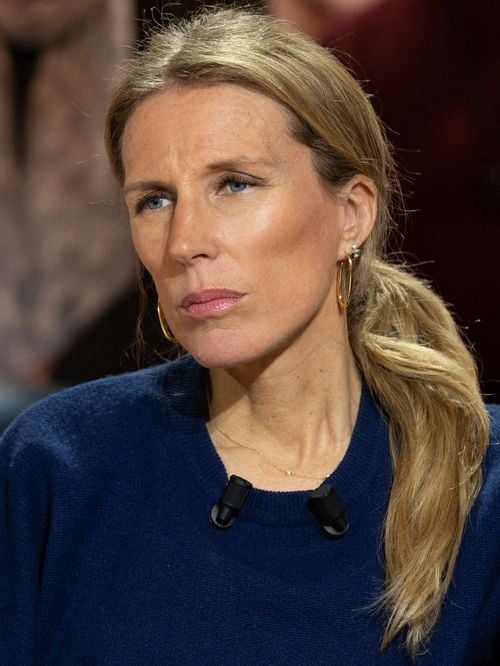 "J'ai dû couper la moitié de mes revenus" : Agathe Lecaron se confie sur l’impact de l’arrivée de ses enfants sur sa carrière
