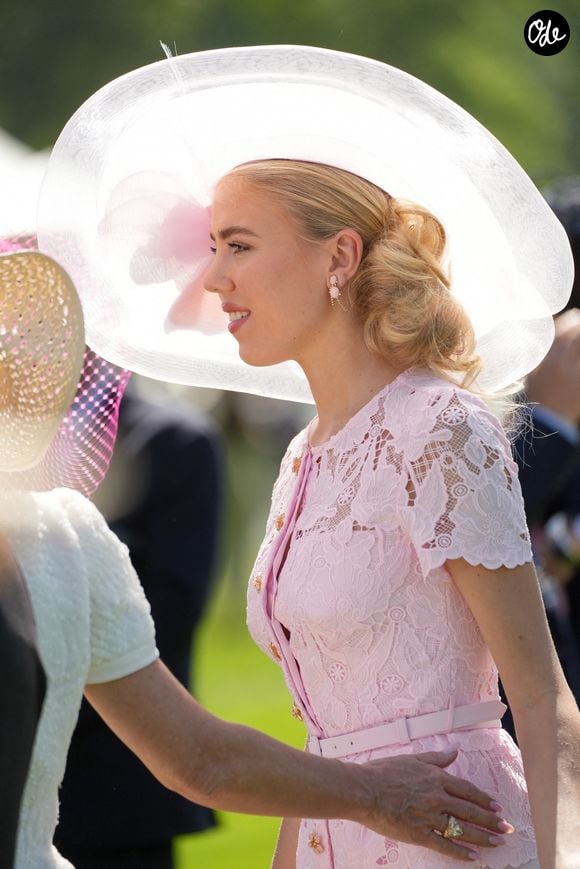 S.A.R. la Princesse Maria Carolina de Bourbon des Deux-Siciles - Prix de Diane Longines 2026 à l'Hippodrome de Chantilly le 14 juin 2026. © Anne-Sophie Guebey / Bestimage