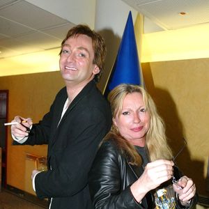 Elle regrette même : "Je trouve qu’il aurait pu avoir plus de condamnation quand même"

Pierre Palmade et Véronique Sanson assistent à une exposition de peinture à Paris, France, en février 1995. Photo par Max Colin/ABACAPRESS.COM