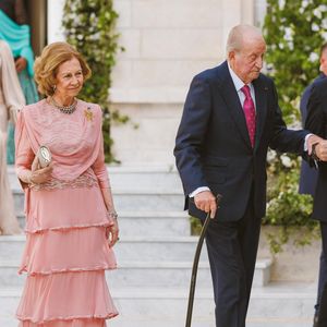 Selon ses informations, une partie de son clan et ses amis résidant comme lui sur le Golfe Persique ont brillé à l'événement. Tous se sont donné rendez-vous près d'une jolie plage

La reine Sofia et Le roi Juan Carlos Ier - Les familles royales au mariage du prince Hussein de Jordanie et de Rajwa al Saif, au palais Zahran à Amman (Jordanie), le 1er juin 2023. (Backgrid USA / Bestimage).