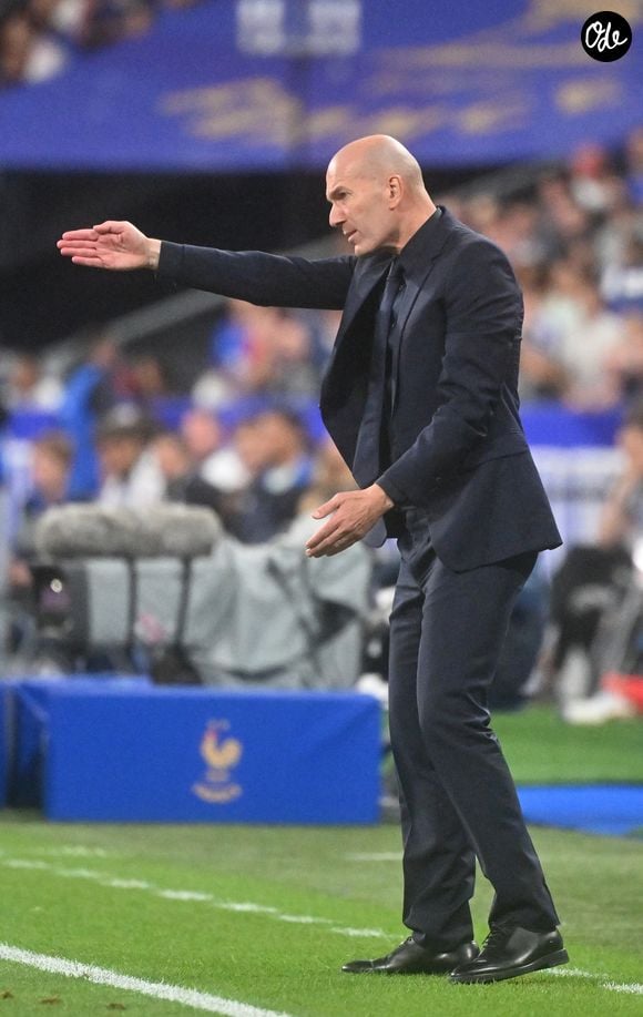 Zinedine Zidane - Ligue des Nations - France Vs Belgique (4-1) au Stade de France à Saint-Denis le 5 octobre 2026. © Christian Liewig / Bestimage
