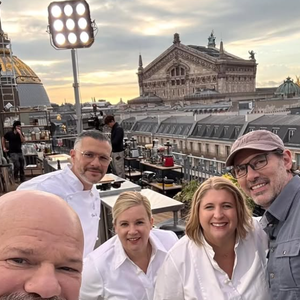 Épaulé par Glenn Viel, il s'est qualifié pour la demi-finale diffusée ce mercredi 3 juin.

Le jury de "Top Chef " se compose de Philippe Etchebest, Glenn Viel, Hélène Darroze, Paul Pairet et Stéphanie Le Quellec. Photo publiée sur Instagram