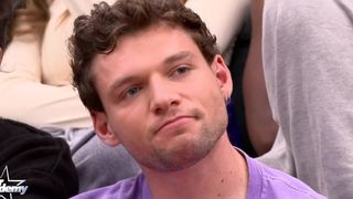 EXCLU Théo P : Après son départ de la Star Academy, va-t-il reprendre sa carrière de kiné ? Il nous répond