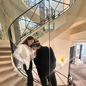 Instagram @lynakhoudri