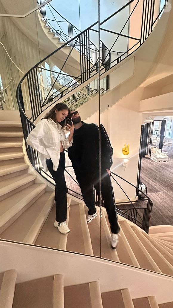 Instagram @lynakhoudri