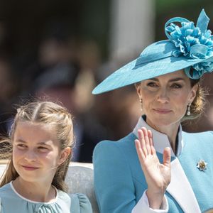 La princesse Charlotte de Galles, Catherine (Kate) Middleton, princesse de Galles, - Les membres de la famille royale britannique lors de la cérémonie Trooping the Colour à Londres, le 14 juin 2025. Affecté par le crash du Boeing 787 Dreamliner à Ahmedabad du 12 juin, le souverain et les officiels porteront un brassard noir en hommage aux plus de 270 victimes. Bon nombre d'elles étaient des ressortissants britanniques.
© Goff Inf / Bestimage