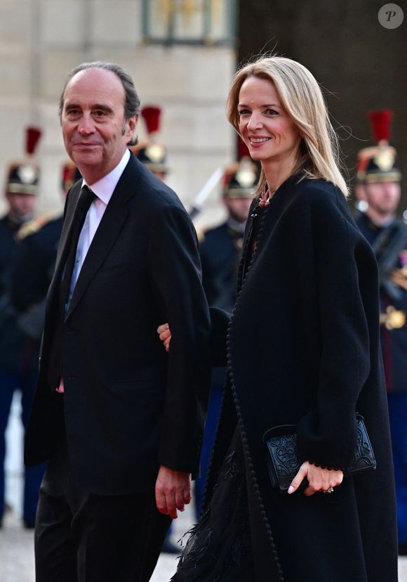 Le compagnon de Delphine Arnault consolide ainsi sa présence dans un secteur prisé par les plus grandes fortunes mondiales. 

Xavier Niel et sa compagne Delphine Arnault, Pdg de Dior - Arrivées au dîner d'état au palais de l'Elysée à Paris donné en l'honneur du roi et de la reine de Danemark le 31 mars 2025.

© Christian Liewig / Bestimage