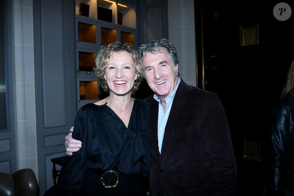 François Cluzet s'est installé dans le sud de la France, trouvant Paris trop stressante.

Alexandra Lamy, François Cluzet pour la soirée du 10ème anniversaire de l'hôtel Peninsula à Paris le 28 novembre 2024.

© Rachid Bellak/Bestimage