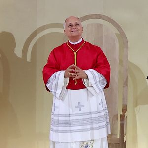 Le pape Léon XIV au Stade de France, à Saint-Denis, en périphérie de Paris, le 25 septembre 2026, pour présider une veillée de prière avec des jeunes de 17 à 35 ans, dans le cadre de sa visite de quatre jours en France.
© Jacovides-Moreau/Bestimage