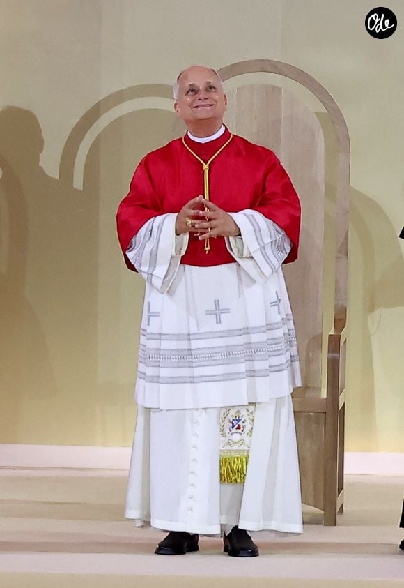 Le pape Léon XIV au Stade de France, à Saint-Denis, en périphérie de Paris, le 25 septembre 2026, pour présider une veillée de prière avec des jeunes de 17 à 35 ans, dans le cadre de sa visite de quatre jours en France.
© Jacovides-Moreau/Bestimage
