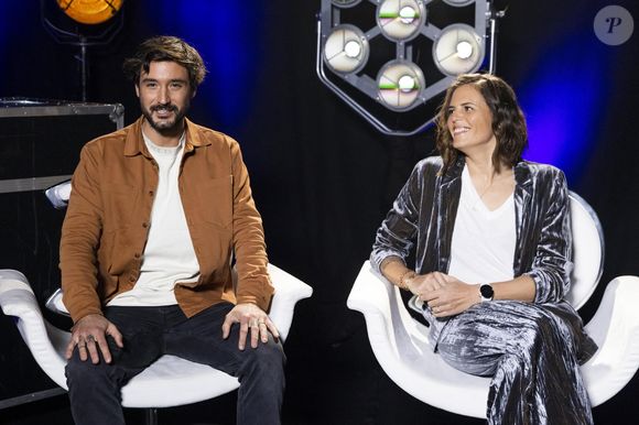 Exclusif - Jeremy Frerot et Laure Manaudou - Backstage - Enregistrement de l'émission "La Chanson secrète 11" à Paris, diffusée le 24 juin sur TF1. Le 15 janvier 2022
© Cyril Moreau / Bestimage