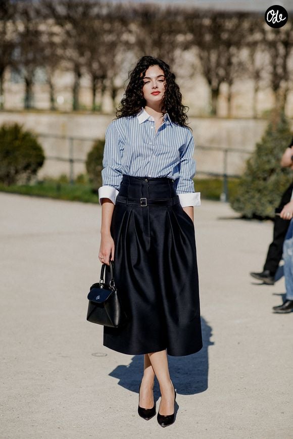 Elle présente ici les collections estivales

Street style, Deva Cassel arrivant au défilé de prêt-à-porter Dior Automne-Hiver 2026-2027, qui s'est tenu au Jardin des Tuileries, Paris, France, le 3 mars 2026. Photo par Marie-Paola Bertrand-Hillion/ABACAPRESS.COM