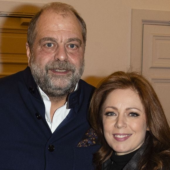 Éric Dupond-Moretti s’est confié sur sa compagne, la chanteuse Isabelle Boulay.

Exclusif - Eric Dupond-Moretti et sa compagne Isabelle Boulay au théâtre de la Madeleine à Paris. © Pierre Perusseau/Bestimage