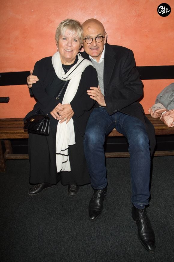 Ensemble, Mimie Mathy et Benoist Gerard cultivent leur propre vin

Mimie Mathy et son mari Benoist Gérard lors de la représentation du spectacle "Alex Lutz" à l'Olympia à Paris, le 8 février 2018.
© Guirec Coadic/Bestimage