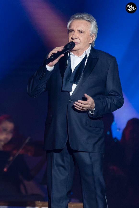 Michel Sardou en concert à la Seine Musicale, jusqu'au 7 janvier 2018 et les 14 et 15 mars, pour sa dernière tournée "La dernière danse" à Boulogne-Billancourt. Le 26 décembre 2017. © Pierre Perusseau / Bestimage