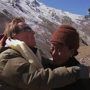 Gilbert Montagné sur le plateau de Vivement dimanche sur France 3.