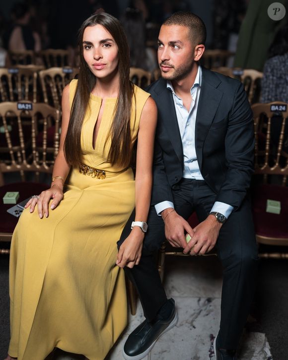 Celio Saab et sa compagne au défilé Elie Saab Haute Couture Automne/Hiver 2025/2026, à Paris, le 9 juillet 2025. Backgrid USA / Bestimage